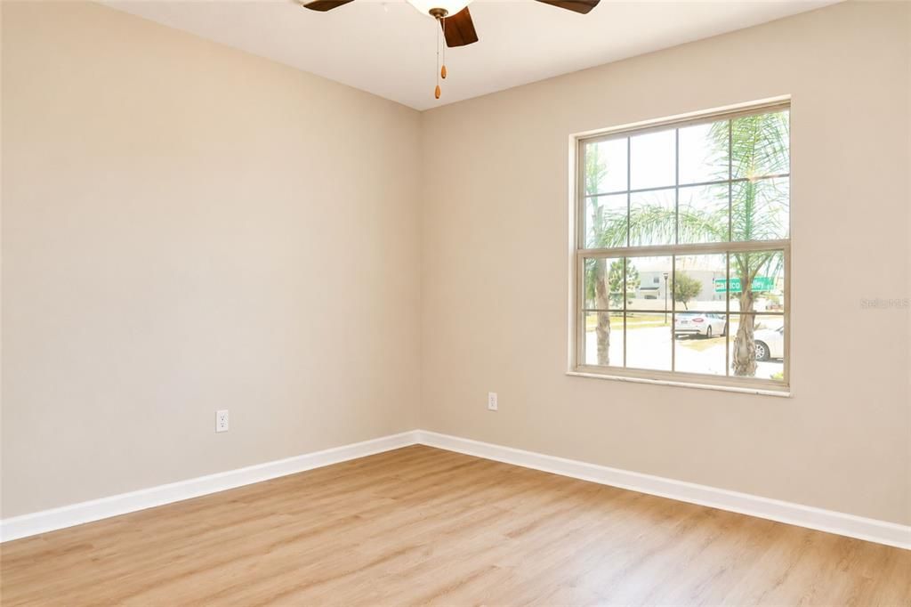 For Sale: $349,500 (4 beds, 2 baths, 2635 Square Feet)