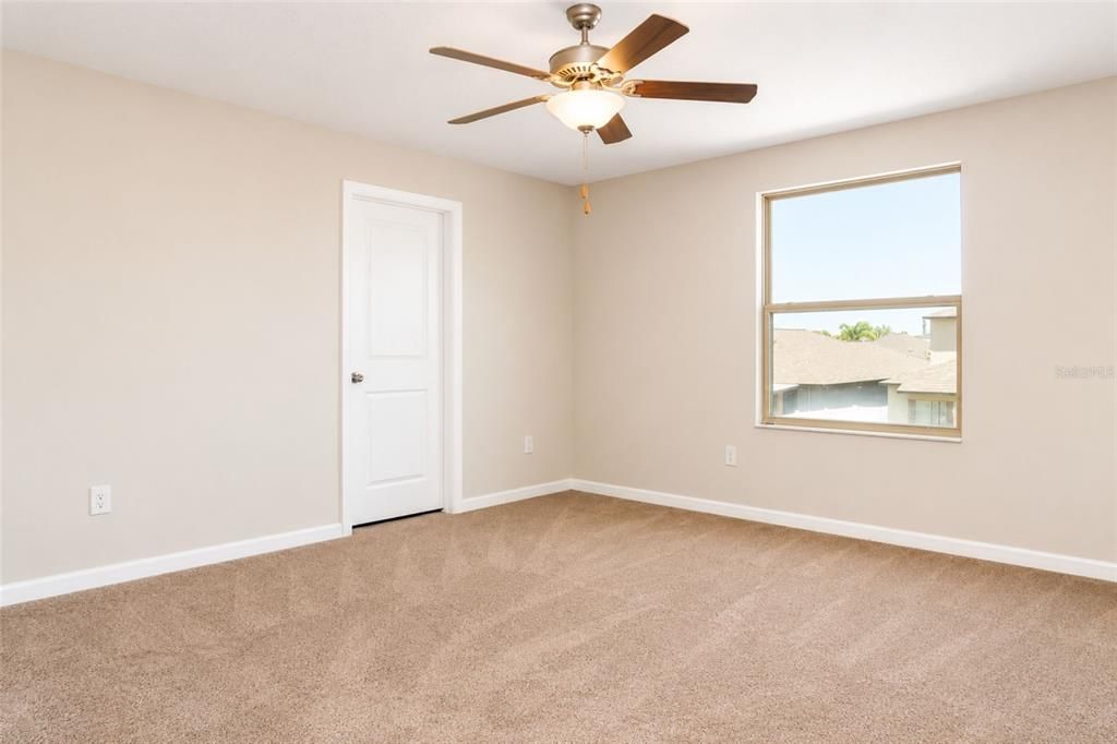 For Sale: $349,500 (4 beds, 2 baths, 2635 Square Feet)