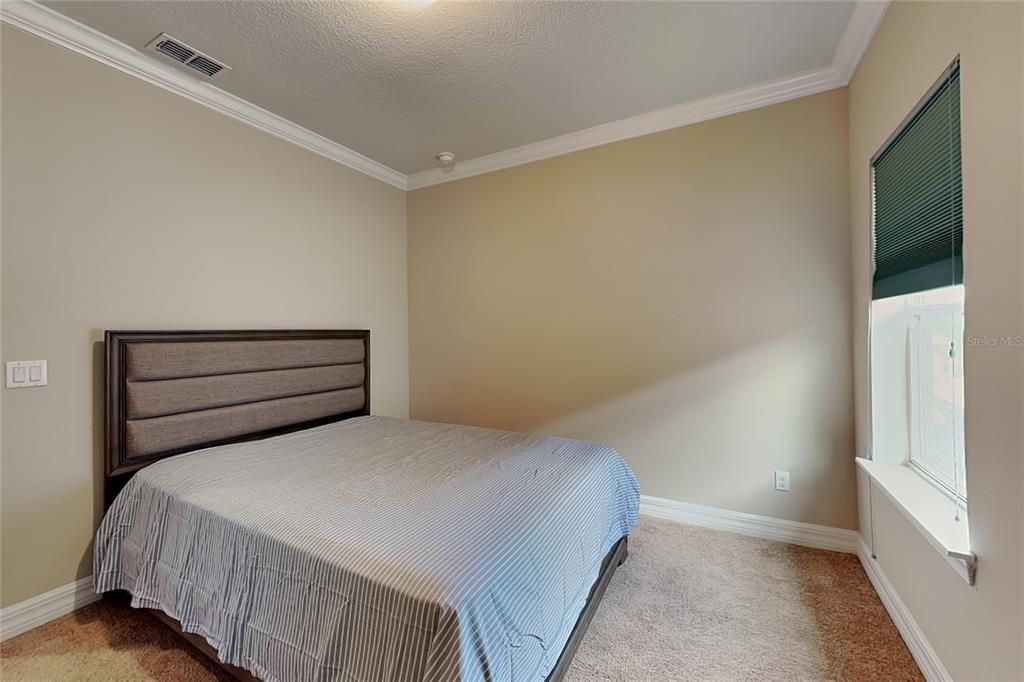 For Rent: $4,999 (3 beds, 2 baths, 2744 Square Feet)