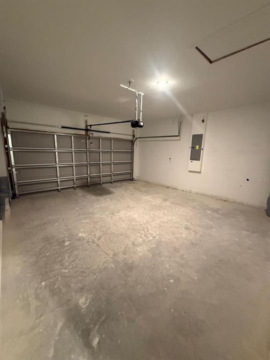 На продажу: $270,000 (4 спален, 2 ванн, 1587 Квадратных фут)