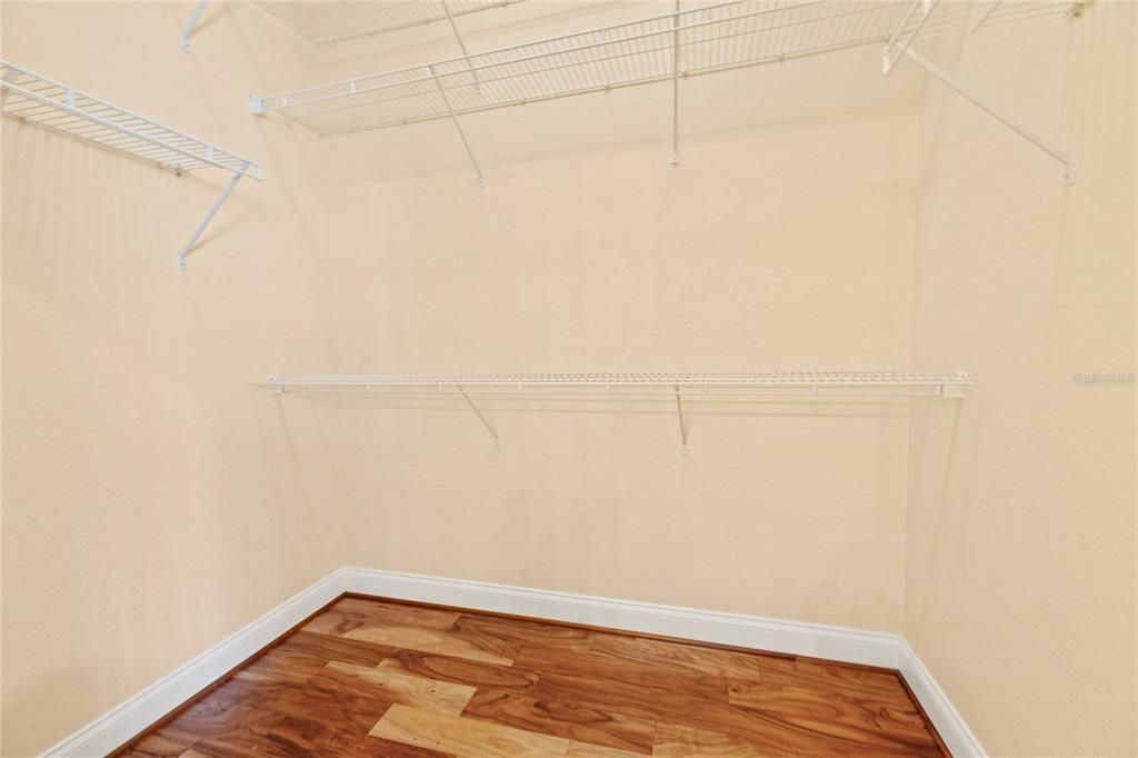 На продажу: $489,900 (3 спален, 2 ванн, 2102 Квадратных фут)