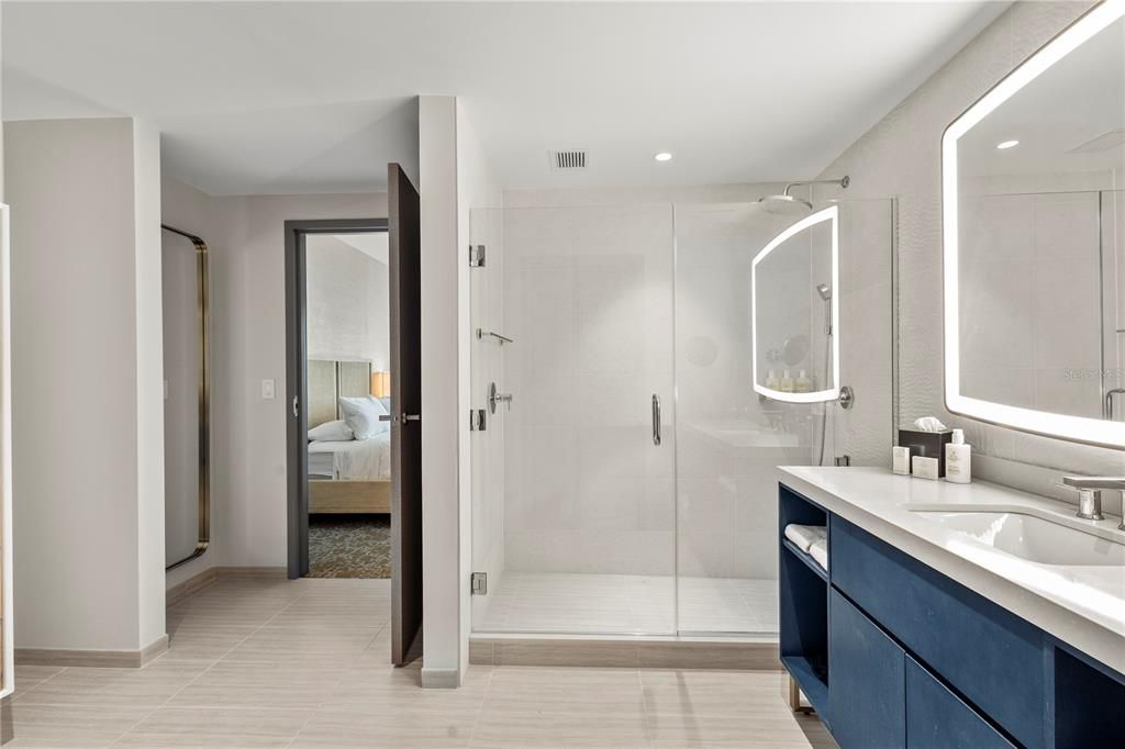 На продажу: $2,100,000 (3 спален, 3 ванн, 1698 Квадратных фут)