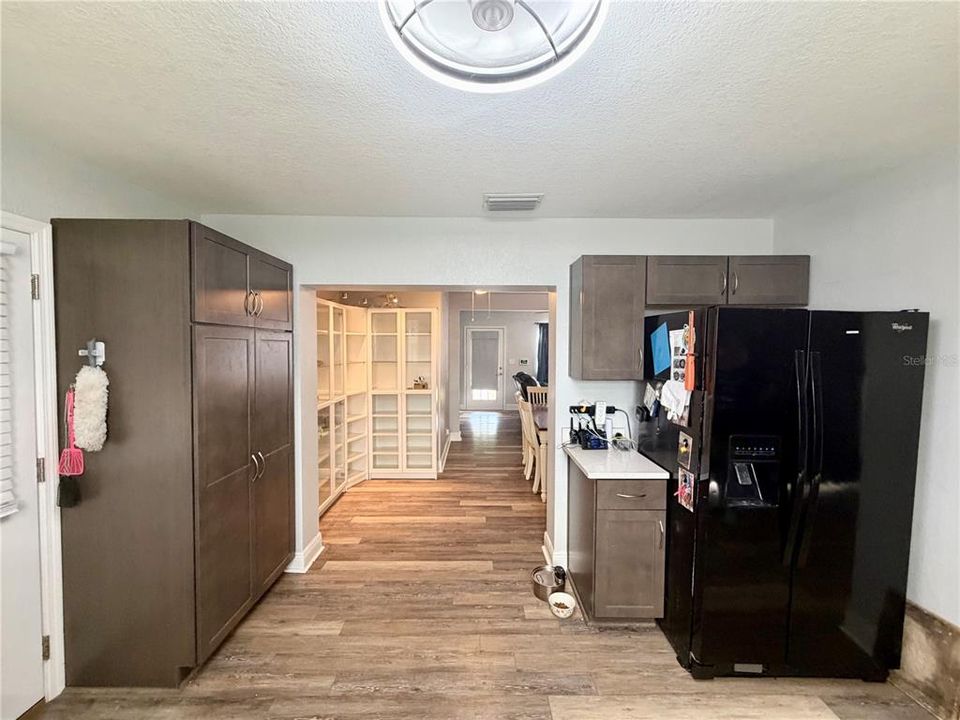 For Sale: $270,000 (3 beds, 2 baths, 1357 Square Feet)