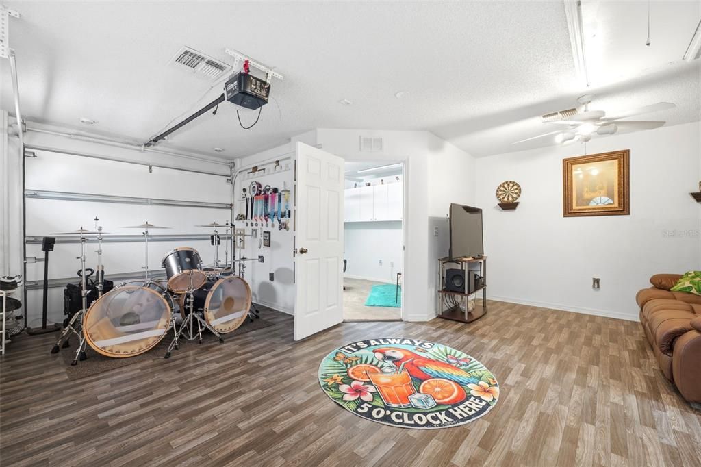 En Venta: $349,900 (3 camas, 2 baños, 1893 Pies cuadrados)