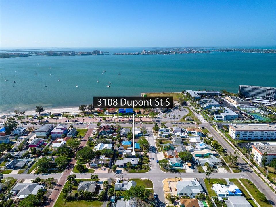 На продажу: $250,000 (0.11 acres)