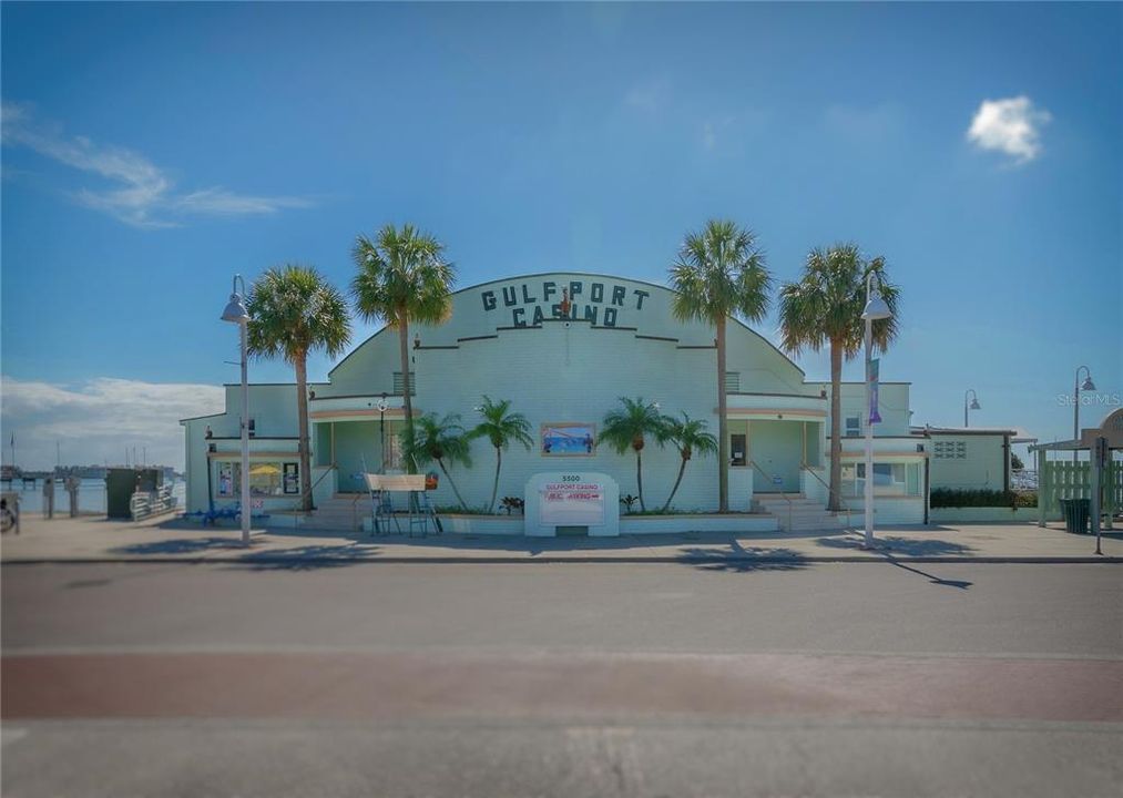 На продажу: $250,000 (0.11 acres)