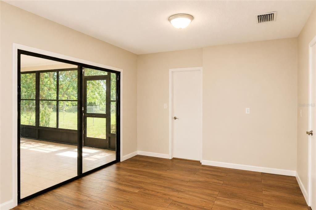 Active With Contract: $419,900 (4 beds, 4 baths, 3190 Square Feet)
