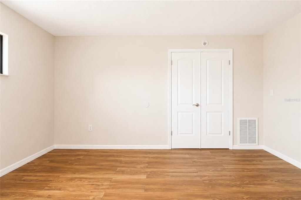 Active With Contract: $419,900 (4 beds, 4 baths, 3190 Square Feet)