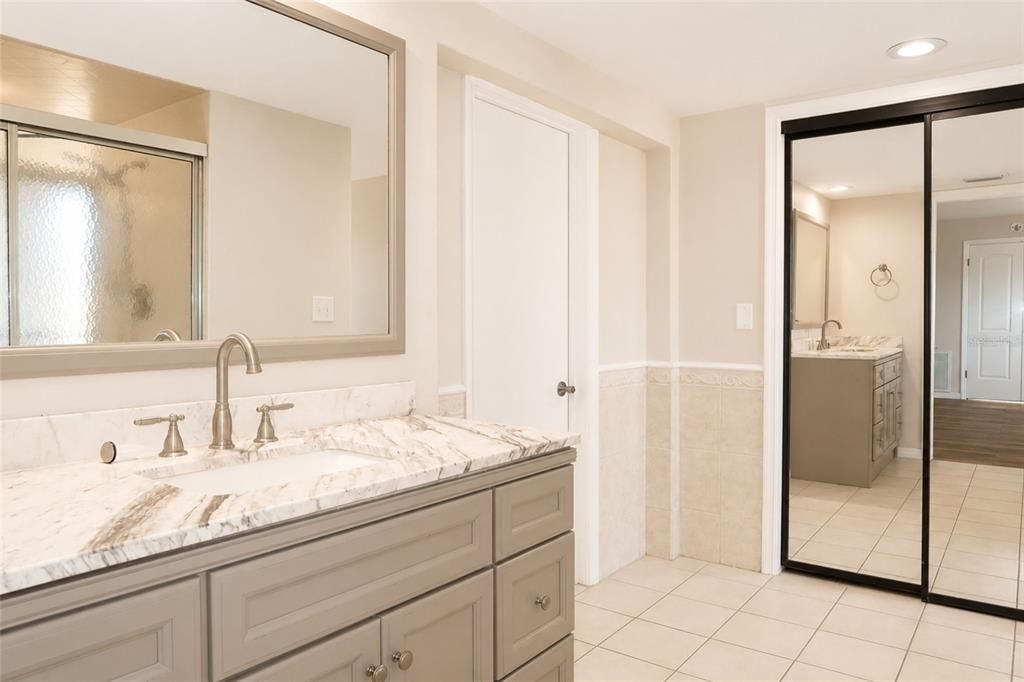 Active With Contract: $419,900 (4 beds, 4 baths, 3190 Square Feet)