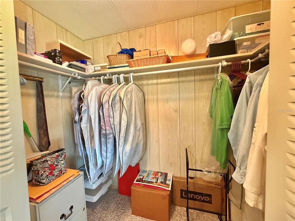На продажу: $119,000 (2 спален, 2 ванн, 984 Квадратных фут)