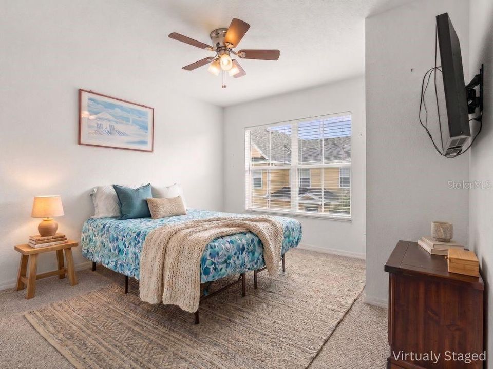 For Sale: $221,999 (3 beds, 2 baths, 1296 Square Feet)