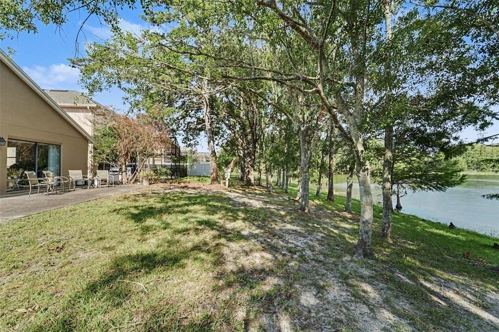 На продажу: $420,000 (4 спален, 2 ванн, 1932 Квадратных фут)