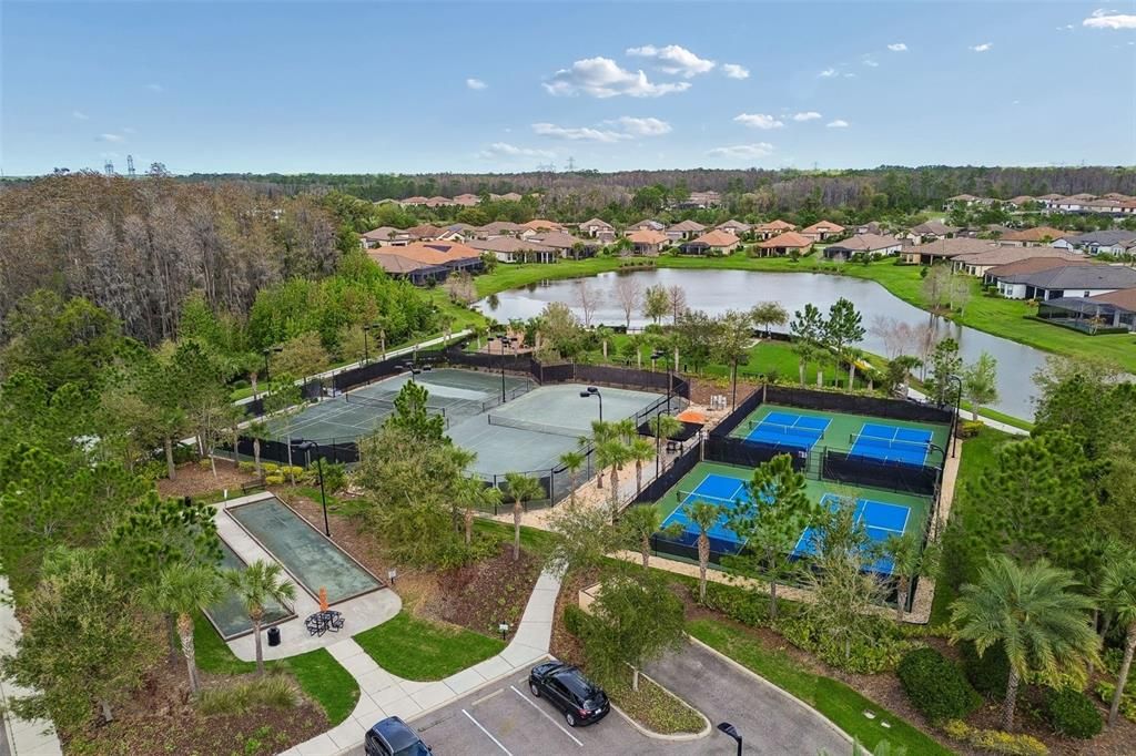 На продажу: $599,999 (3 спален, 2 ванн, 1931 Квадратных фут)