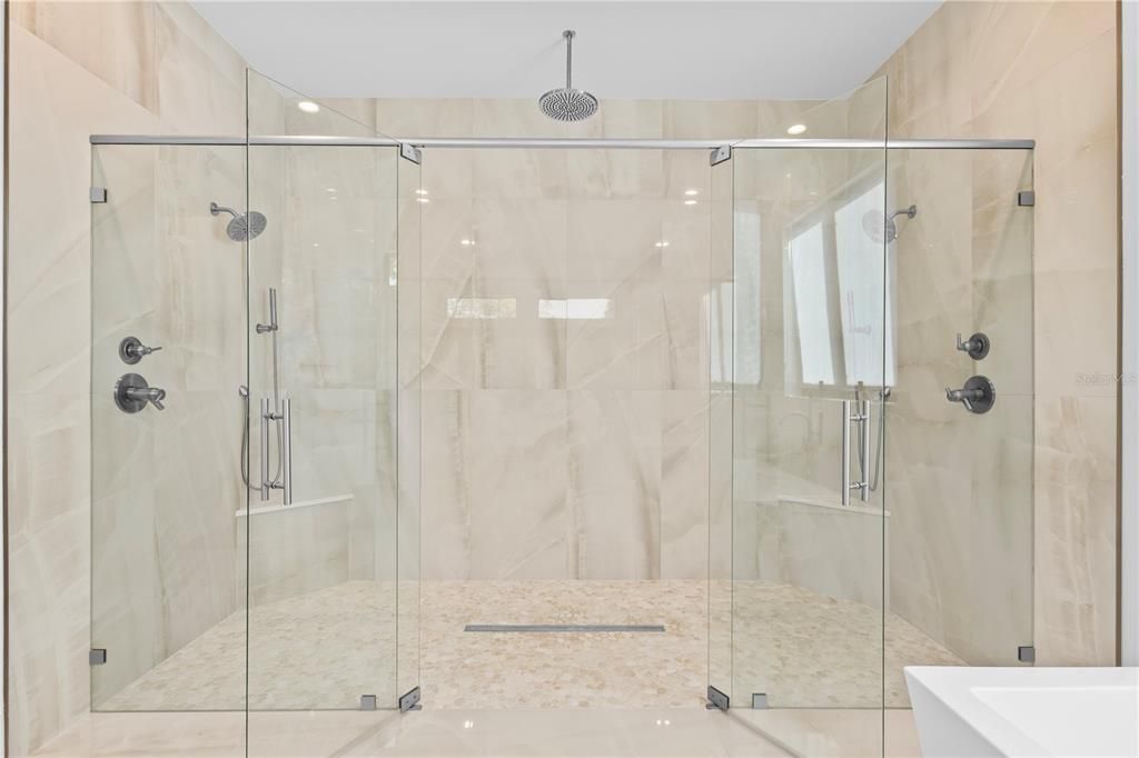 На продажу: $1,795,000 (5 спален, 4 ванн, 3450 Квадратных фут)