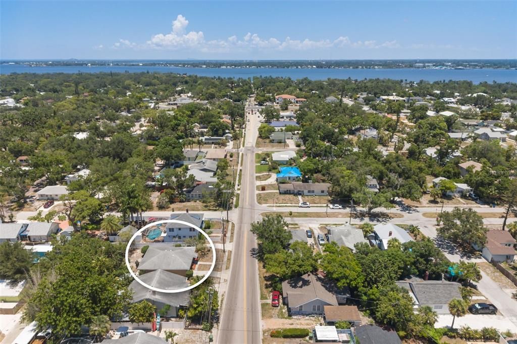 For Sale: $339,900 (2 beds, 1 baths, 1218 Square Feet)