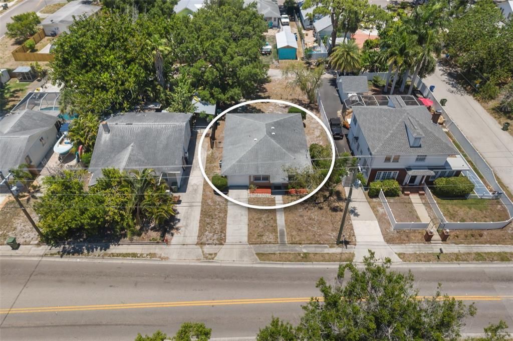 For Sale: $339,900 (2 beds, 1 baths, 1218 Square Feet)