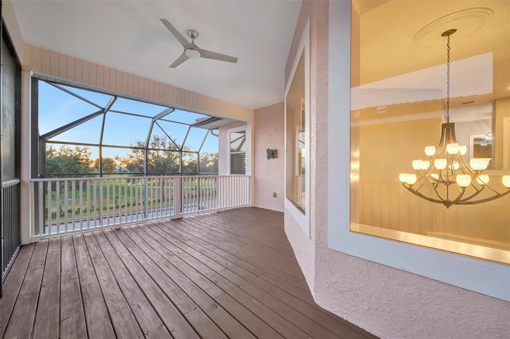 For Sale: $675,000 (5 beds, 3 baths, 2816 Square Feet)