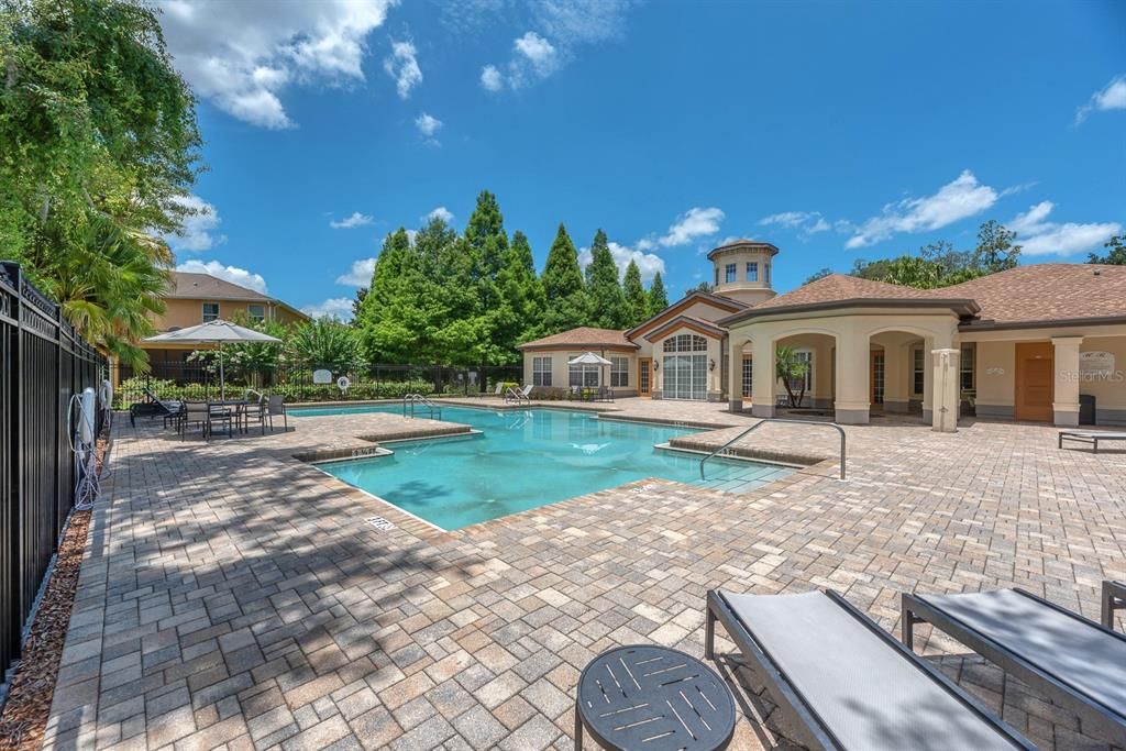 For Rent: $2,150 (3 beds, 2 baths, 1616 Square Feet)