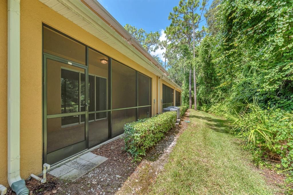 For Rent: $2,150 (3 beds, 2 baths, 1616 Square Feet)