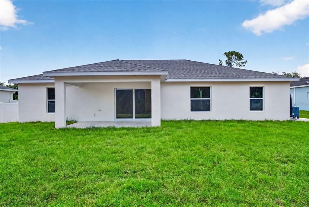 For Sale: $334,900 (3 beds, 3 baths, 1818 Square Feet)