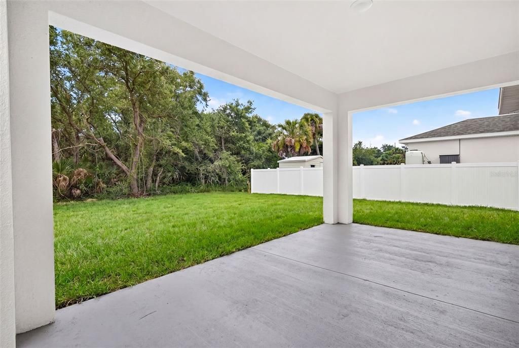 For Sale: $334,900 (3 beds, 3 baths, 1818 Square Feet)