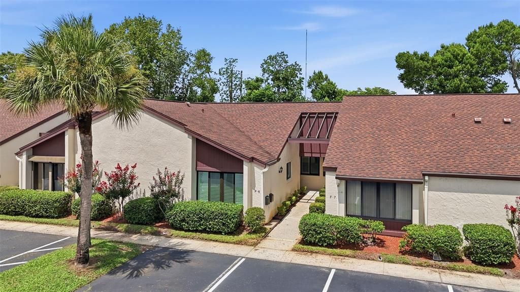 For Sale: $210,000 (2 beds, 2 baths, 1049 Square Feet)