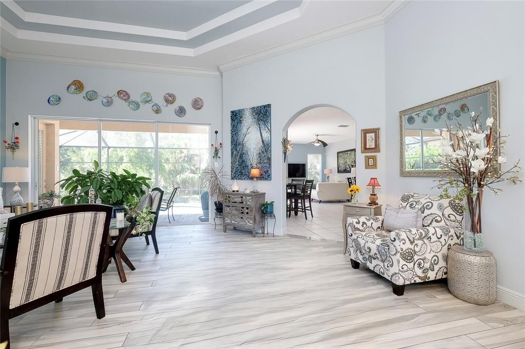 En Venta: $774,900 (4 camas, 3 baños, 2854 Pies cuadrados)