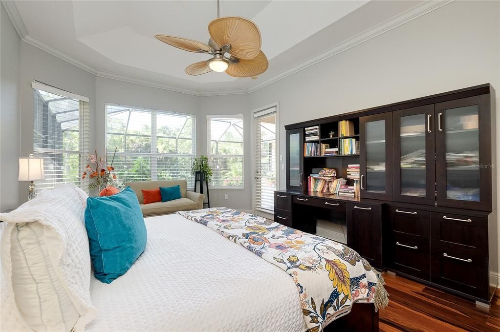 En Venta: $774,900 (4 camas, 3 baños, 2854 Pies cuadrados)