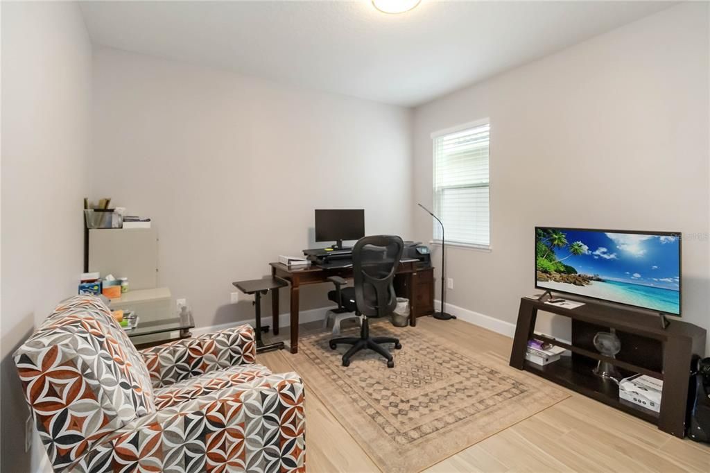 For Rent: $3,500 (4 beds, 3 baths, 3439 Square Feet)