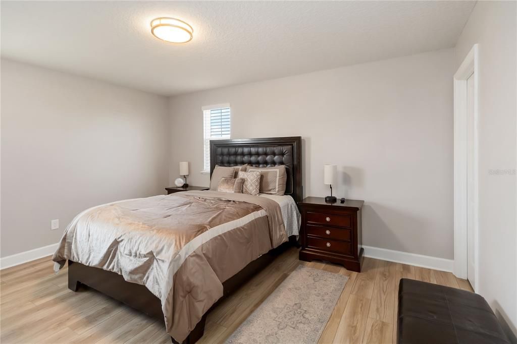 For Rent: $3,500 (4 beds, 3 baths, 3439 Square Feet)