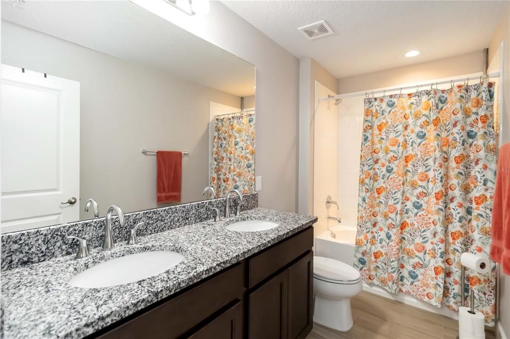 For Rent: $3,500 (4 beds, 3 baths, 3439 Square Feet)