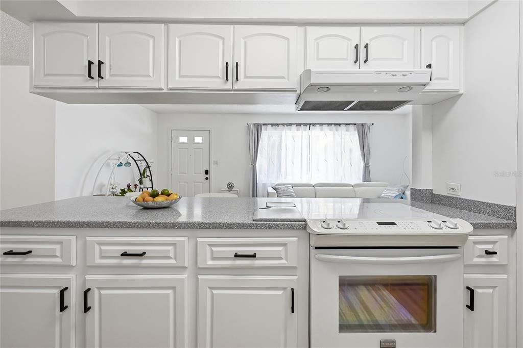 : $428,000 (3 спален, 2 ванн, 1674 Квадратных фут)