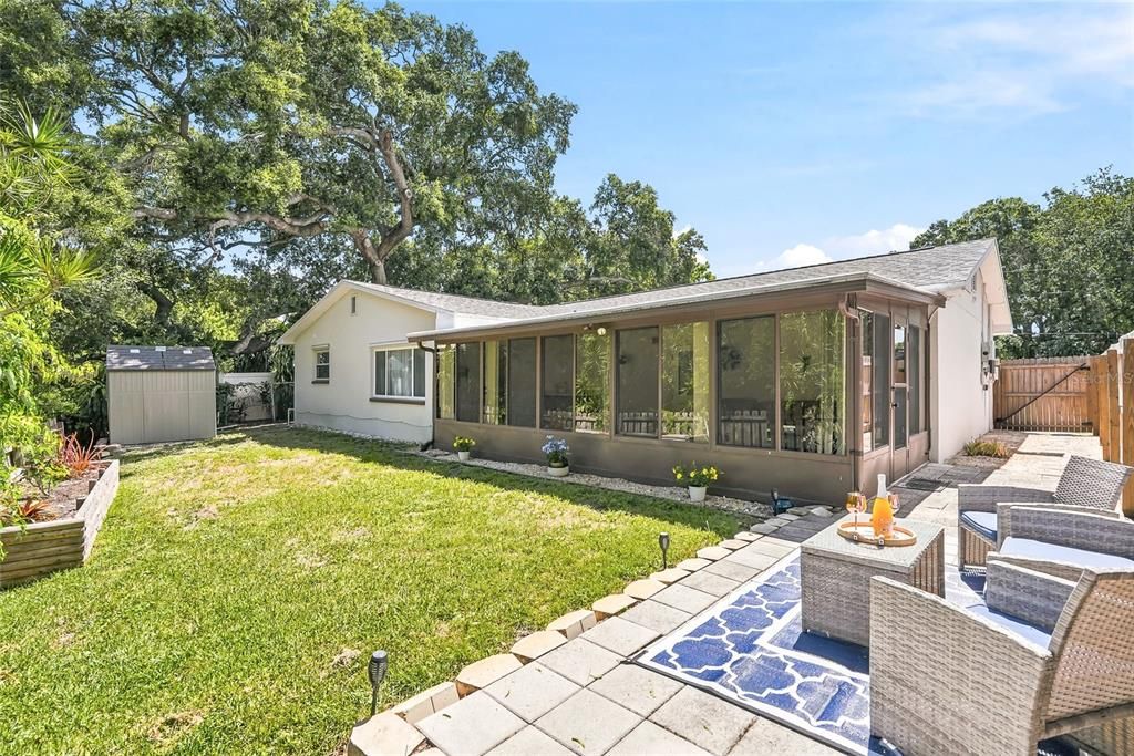 En Venta: $428,000 (3 camas, 2 baños, 1674 Pies cuadrados)