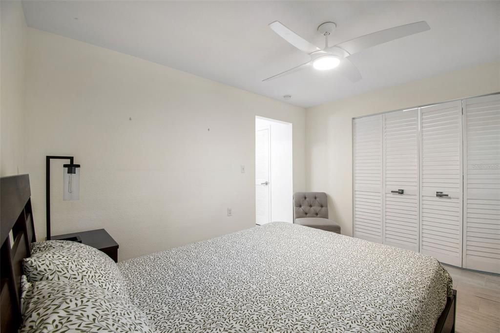 For Sale: $87,500 (1 beds, 1 baths, 608 Square Feet)