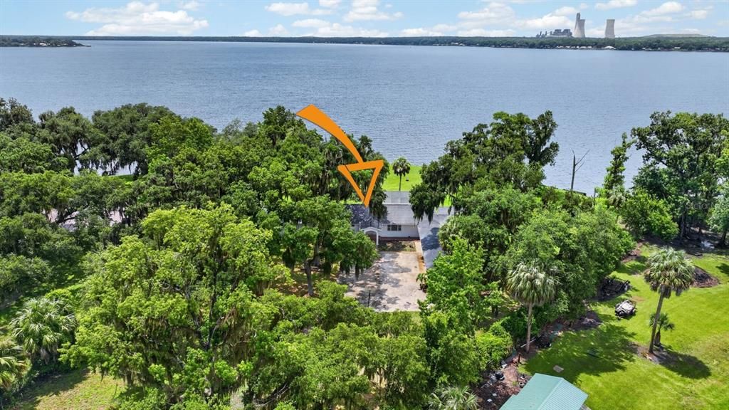 En Venta: $898,000 (4 camas, 3 baños, 2708 Pies cuadrados)