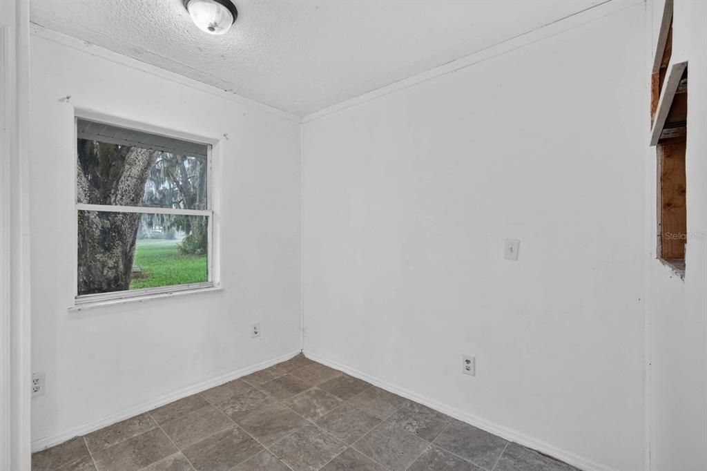 En Venta: $898,000 (4 camas, 3 baños, 2708 Pies cuadrados)
