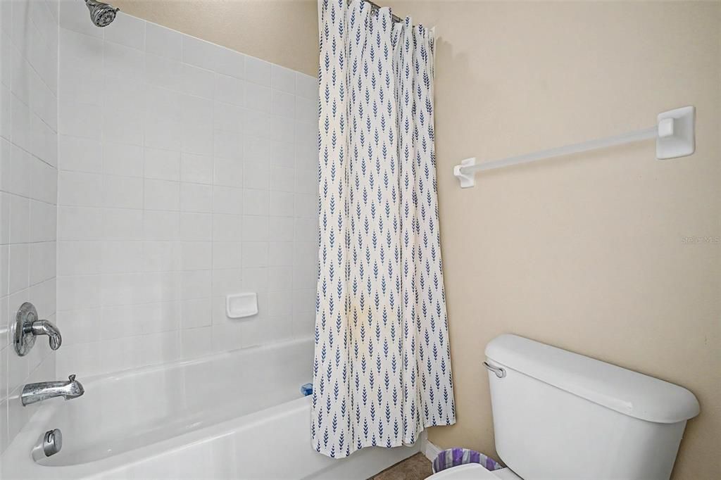 На продажу: $315,000 (3 спален, 2 ванн, 1802 Квадратных фут)