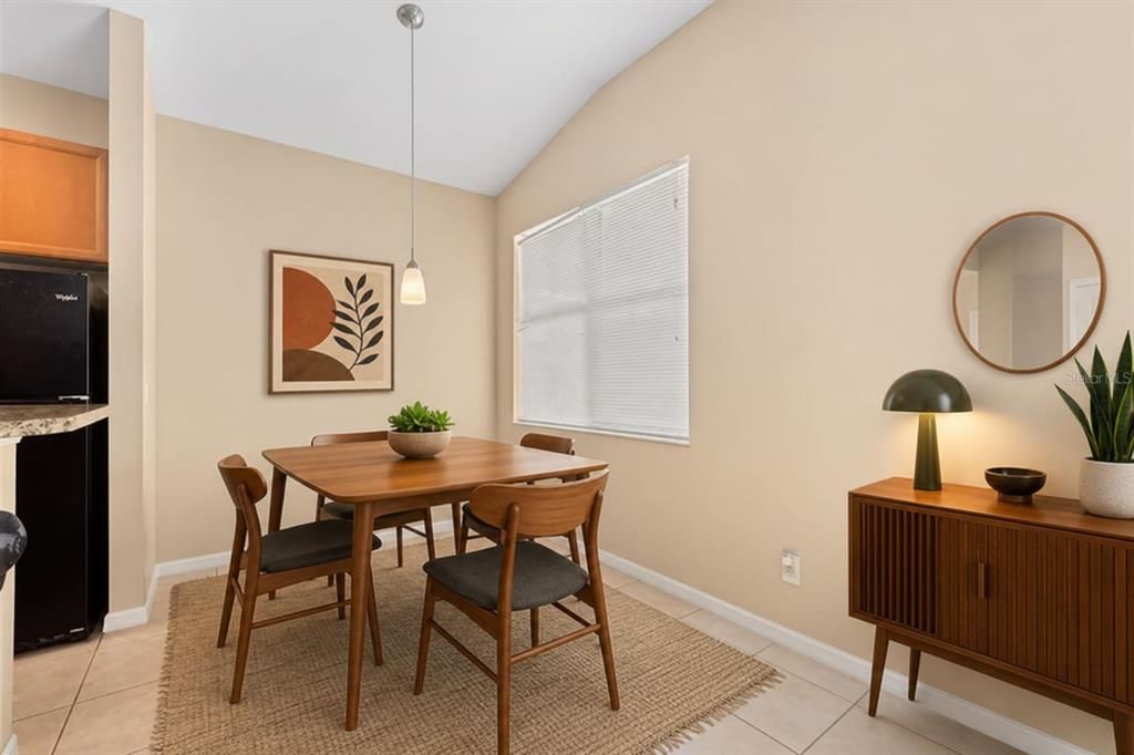 For Rent: $3,000 (4 beds, 2 baths, 1773 Square Feet)
