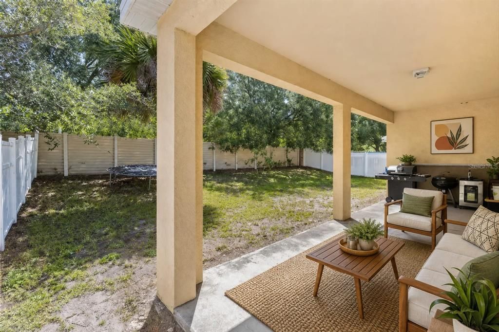 For Rent: $3,000 (4 beds, 2 baths, 1773 Square Feet)
