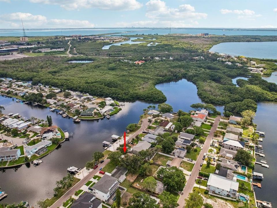 На продажу: $895,000 (3 спален, 2 ванн, 1692 Квадратных фут)