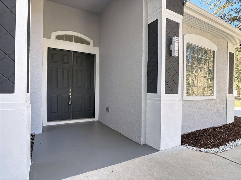 For Sale: $675,000 (3 beds, 2 baths, 2955 Square Feet)