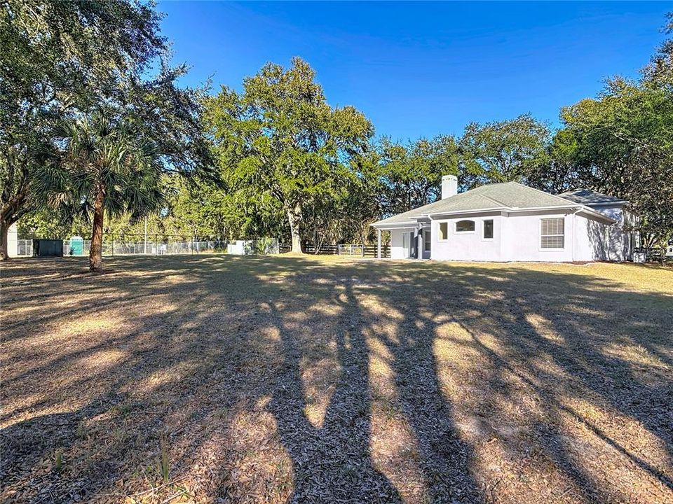 For Sale: $675,000 (3 beds, 2 baths, 2955 Square Feet)