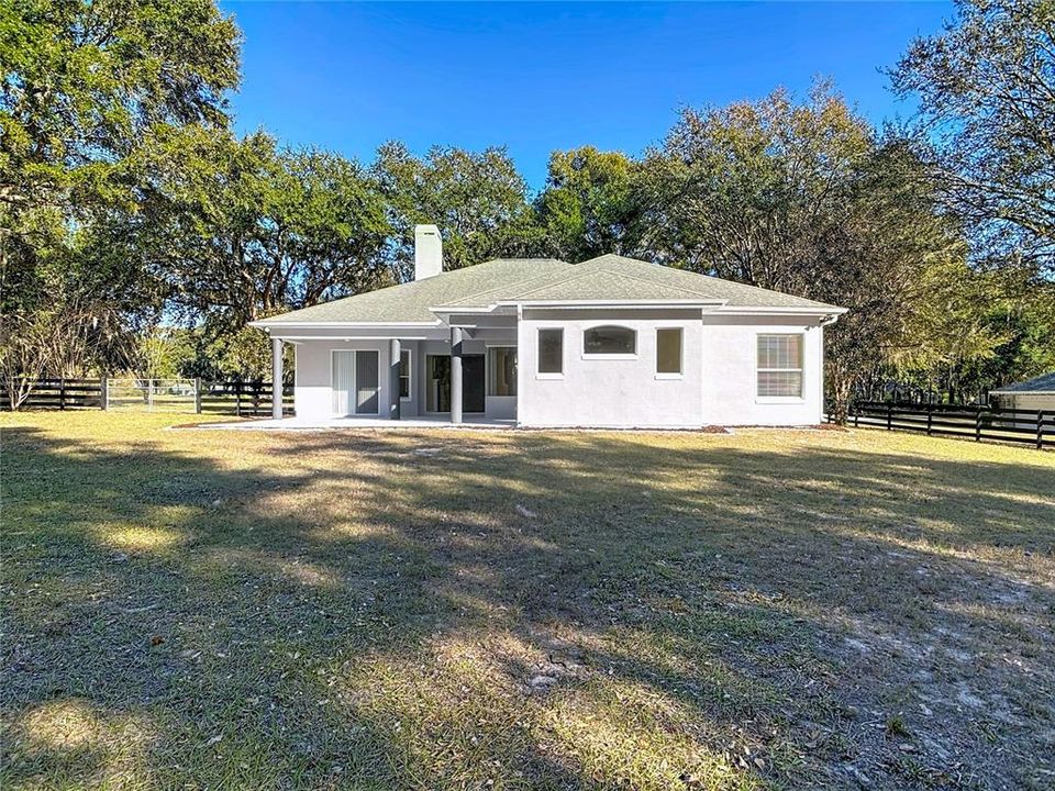 For Sale: $675,000 (3 beds, 2 baths, 2955 Square Feet)