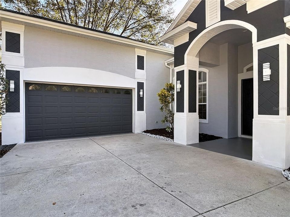 For Sale: $675,000 (3 beds, 2 baths, 2955 Square Feet)