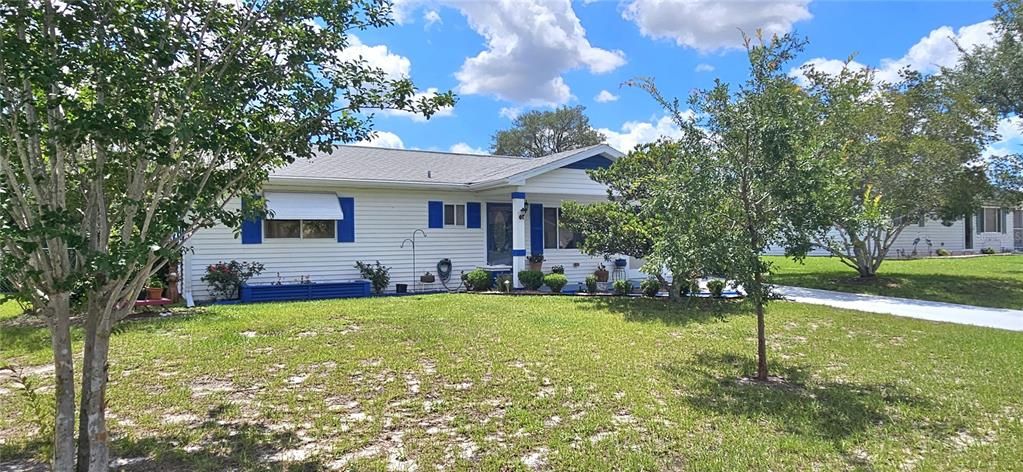 For Sale: $169,500 (3 beds, 2 baths, 1060 Square Feet)