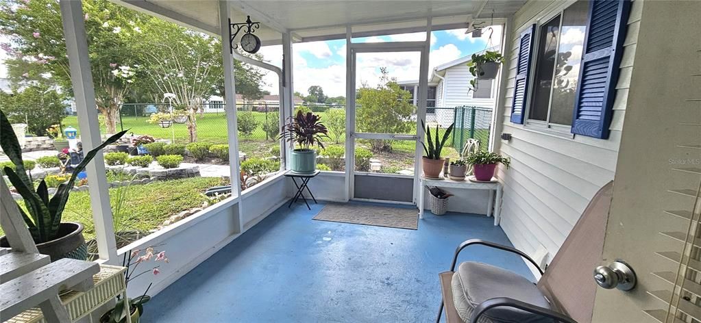 For Sale: $169,500 (3 beds, 2 baths, 1060 Square Feet)