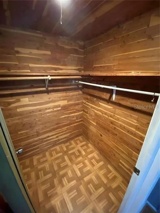 На продажу: $399,900 (3 спален, 2 ванн, 1103 Квадратных фут)