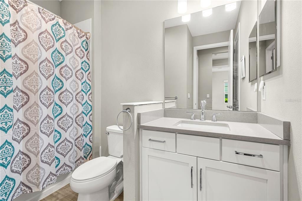 For Sale: $420,000 (2 beds, 2 baths, 1527 Square Feet)