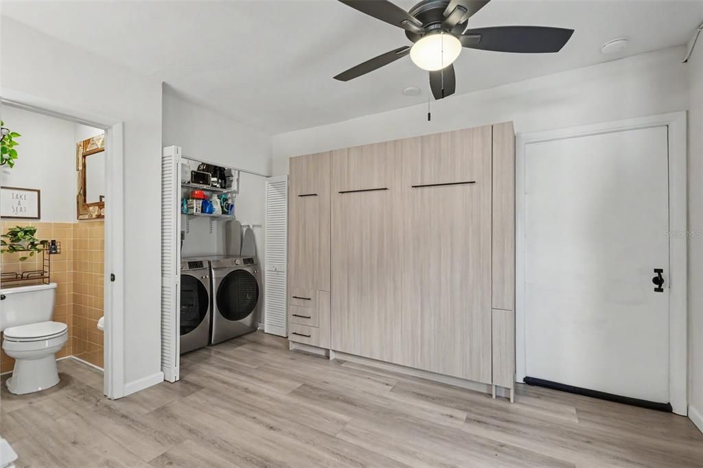 На продажу: $420,000 (3 спален, 2 ванн, 1384 Квадратных фут)