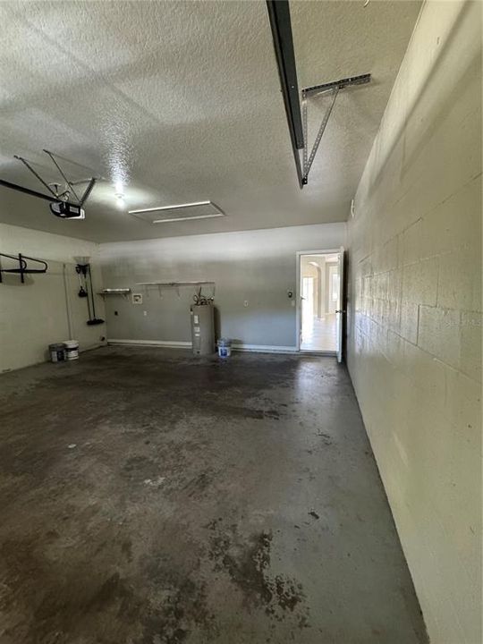 En Renta: $2,350 (4 camas, 2 baños, 1502 Pies cuadrados)